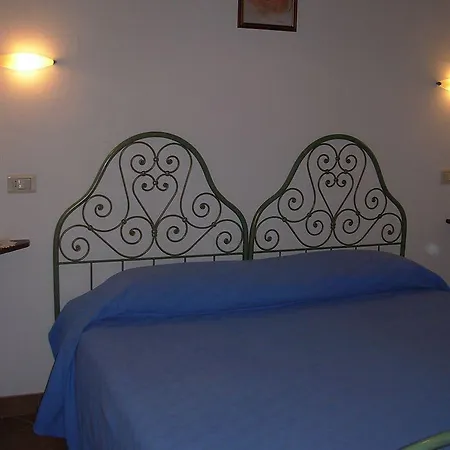 בית כפרי Agriturismo Sant' Ansano