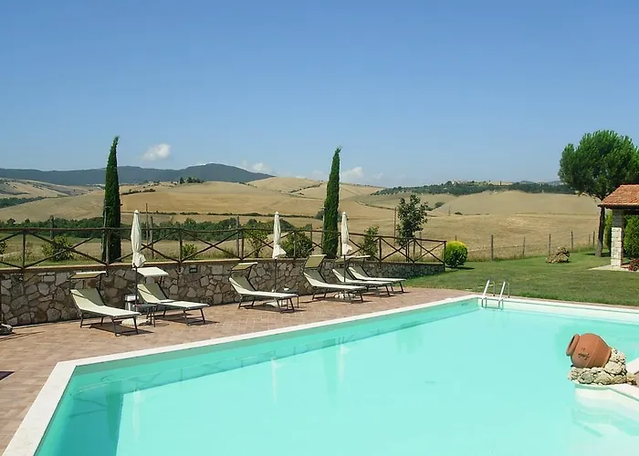 Agriturismo Sant' Ansano 컨트리하우스