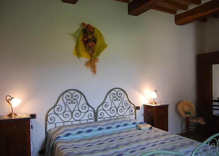 Agriturismo Sant' Ansano 컨트리하우스 *